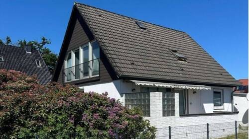 10 - 4 Zimmer Einfamilienhaus in Bremen