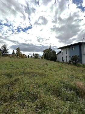 Richtung Süd-West - Grundstück in Lauf