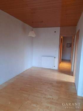 Zimmer - 2 Zimmer Etagenwohnung zum Kaufen in Hagenbach