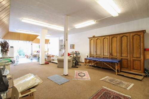 Gewerbe-/Nutzfläche EG - 