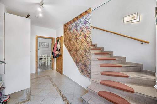 Flur - 4 Zimmer Doppelhaushälfte zum Kaufen in Hamburg