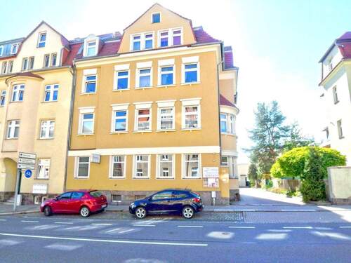 Hausansicht - 2 Zimmer Etagenwohnung zur Miete in Bautzen