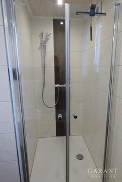 Bad-Dusche-OG - 