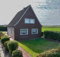 Fischerdorf Ditzum: Bezugsfreies Einfamilienhaus mit weitem Blick in die Landschaft - Jemgum