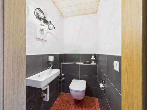 WC - Etagenwohnung mit 85,00 m&sup2; in Hirschau zum Kaufen