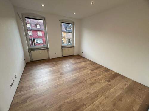 Zimmer - 3 Zimmer Etagenwohnung zum Kaufen in Erfurt