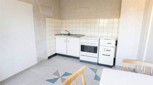 Küche mit Essplatz - 