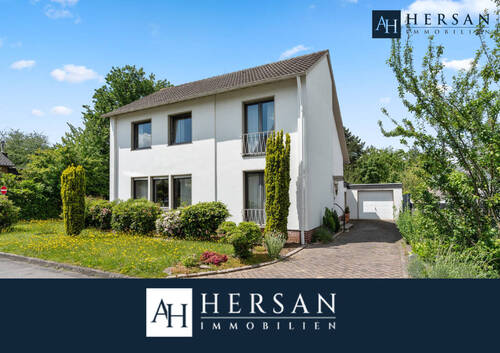 Titelbild - Freistehendes Einfamilienhaus im 70er Jahre Stil mit 8 Zimmern in Geilenkirchen !