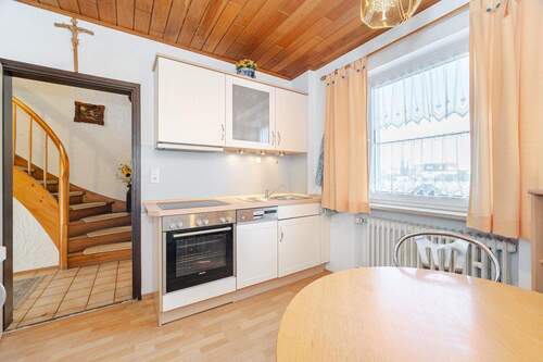 Küche - 4 Zimmer Reihenmittelhaus in München