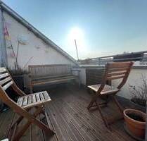 3-Zimmer-Dachgeschosswohnung mit Balkon und Stellplatz in Schleußig! - Leipzig