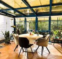 Wohnen, wo Lübeck ins Grüne übergeht; großzügiges EFH mit Wintergarten in Siems nahe Trave & Natur.