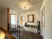 …Diele im Erdgeschoss - 5 Zimmer Einfamilienhaus in Königswinter / Bockeroth
