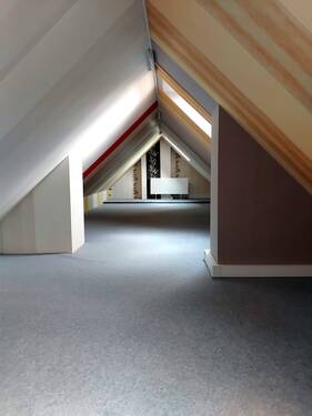 Spitzboden - 