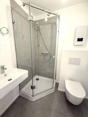 Badezimmer - 1 Zimmer Etagenwohnung zum Kaufen in Hamburg