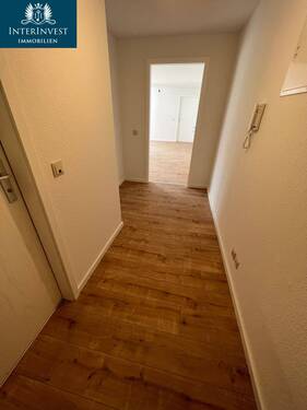 Eingangsbereich - 2 Zimmer Etagenwohnung in Magdeburg