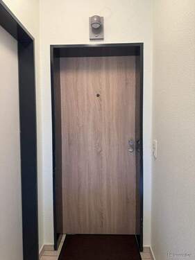 Eingangsbereich Wohnung - 