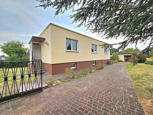 Hausansicht - 3 Zimmer Einfamilienhaus zum Kaufen in Magdeburg