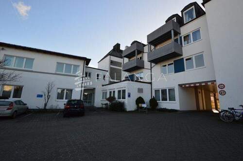 Außenansicht_Rückseite - 2 Zimmer Etagenwohnung zur Miete in Mainz / Mombach