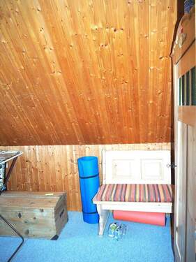 Im Kinderzimmer/Büro - 