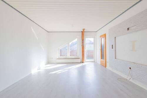 Whg 2 Wohnzimmer 1 - 