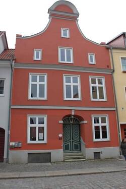 Haus Tribseer Str. 19 - Interessanten Gewerberäume im Stadtzentrum von Stralsund und Betreiberwohnung (Nähe Neuer Markt) zu vermieten!