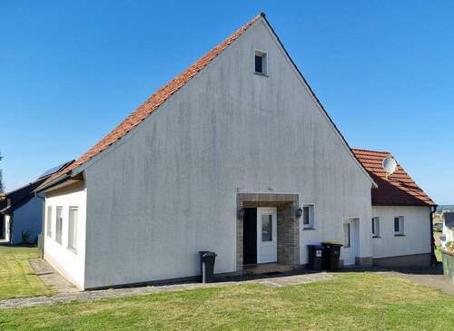 Bild1 - Sanierungsbedürftiges Einfamilienhaus in Hille-Oberlübbe