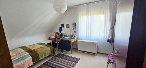 23 1. DG, Schlafzimmer.jpg - 