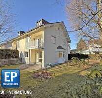 Viel Platz zum Leben: Familienhaus in ruhiger, grüner Umgebung in Neuried