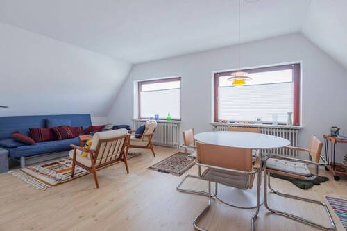 Wohn- und Esszimmer DG - 