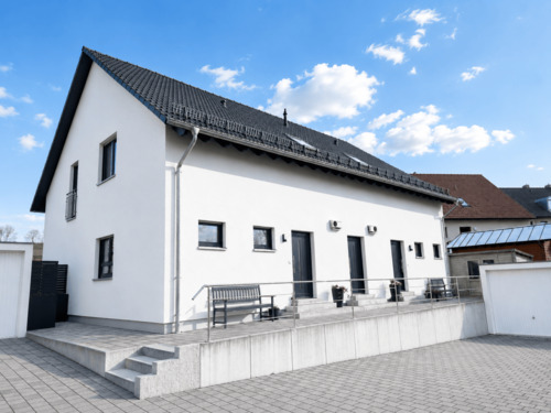 Außenansicht_Eingang - 
