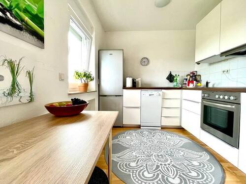 Küche bleibt - 1 Zimmer Etagenwohnung in Hofheim