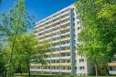 Hausansicht - Etagenwohnung mit 69,60 m² in Chemnitz zur Miete
