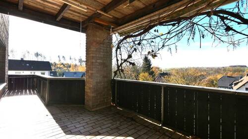 überdachter Freisitz - 