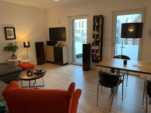 Wohnzimmer - 3 Zimmer Etagenwohnung zur Miete in Nürnberg