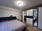 Zimmer 3 - 