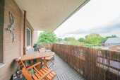 Sonnenterrasse - Moderne, großzügige Vier-Zimmer-Wohnung in schöner Lage von Ratingen-Ost