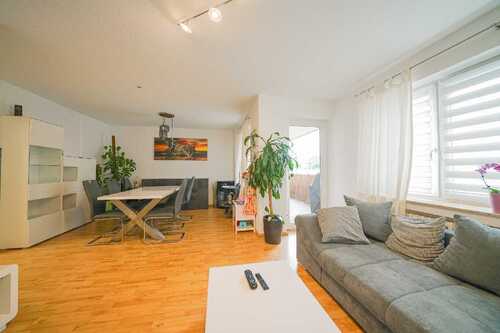 Offener Wohn-/Essbereich - Etagenwohnung mit 96,00 m² in Ratingen zur Miete