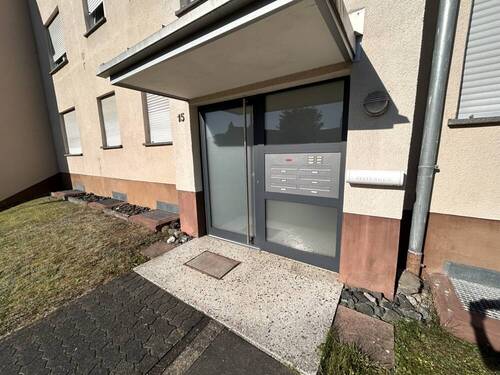 Eingang - Etagenwohnung mit 64,00 m² in Herborn / Seelbach zum Kaufen