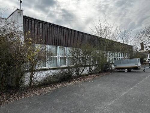 z1.jpg - Büro in Grub a.Forst