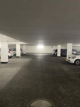 Tiefgarage - 