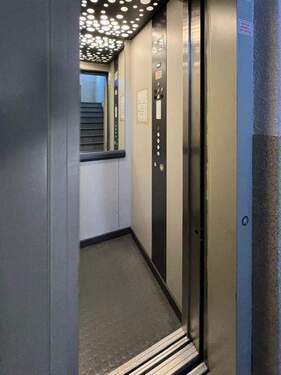 Aufzug (Haus B) - 