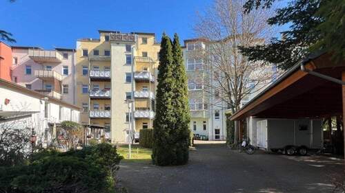 2 Häuser, viele Möglichkeiten - 5 Zimmer Gewerbeobjekt (Büro, Produktion, Verkauf) zum Kaufen in Brandenburg