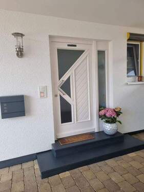 Eingang - 8 Zimmer Einfamilienhaus in Vellberg