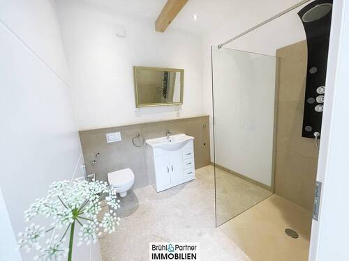 2. Badezimmer - 