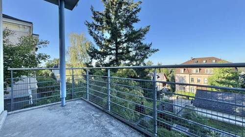 Balkon - 2 Zimmer Etagenwohnung in Dresden