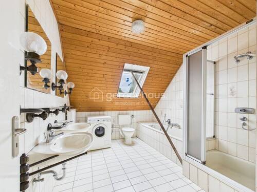 CAM03818G0-PR0041-STILL029 - 