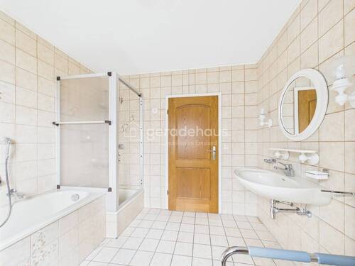 CAM03818G0-PR0041-STILL022 - 