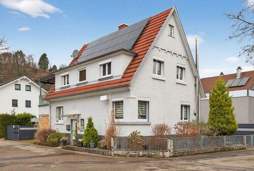 Hausansicht - 4 Zimmer Einfamilienhaus in Gernsbach