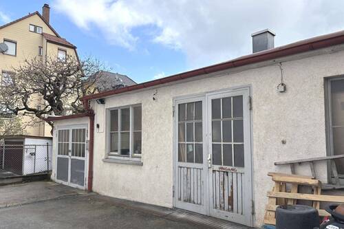 Hinterhof - 