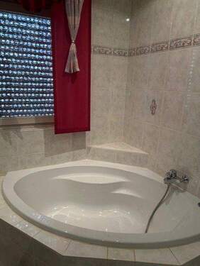 Badewanne im Wohnhaus - 